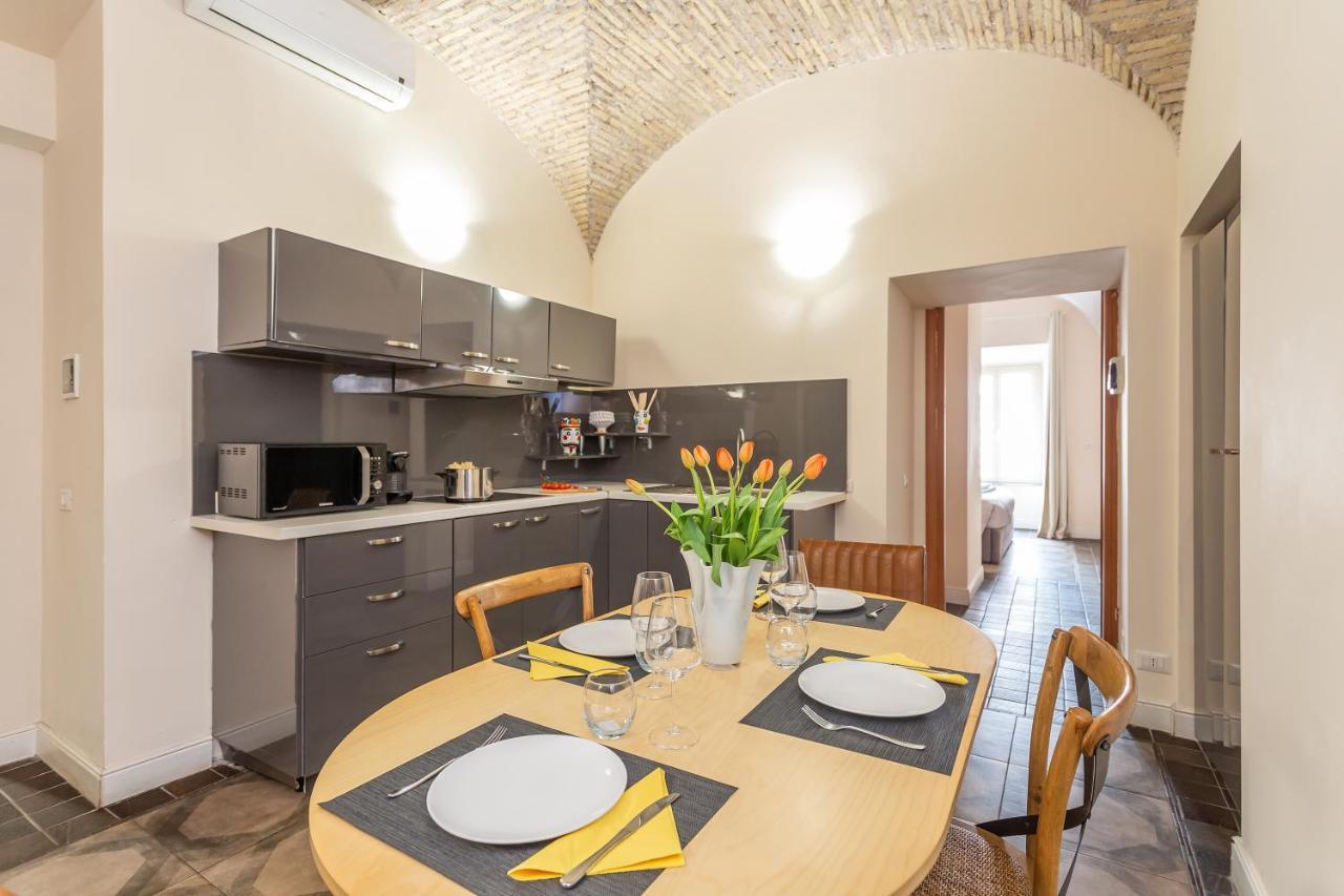 Daplace - Lucia Apartment Roma Dış mekan fotoğraf