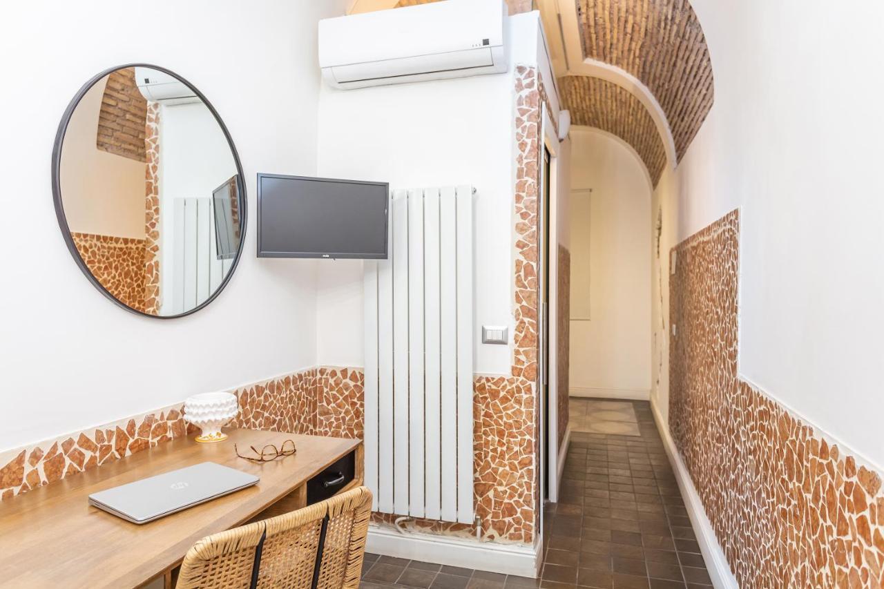 Daplace - Lucia Apartment Roma Dış mekan fotoğraf